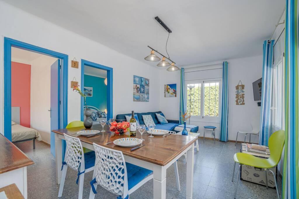 Villa Mb1-House With Big Garden ,Swimming-Pool, & Barbacue In Roses Esterno foto